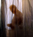 Photo : Electeur dans l'isoloir