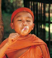 photos: exposition Enfants du Monde �KevinKling