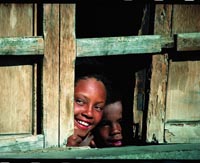 photos: exposition Enfants du Monde �KevinKling