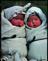 photos: exposition Enfants du Monde �KevinKling