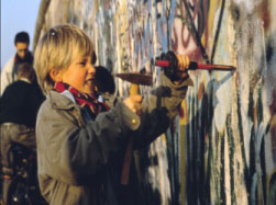 � CHIP HIRES / GAMMA / EYEDEA