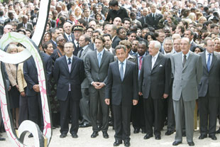 Illustration : Photographie de la Journ&eacute;e du souvenir de l'esclavage et de son abolition le 10 mai 2007 au S&eacute;nat &copy; S&eacute;nat