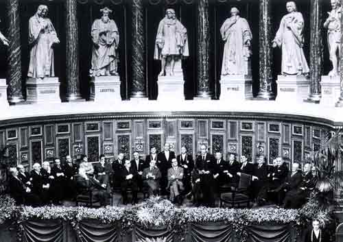 illustration : photo centenaire du sénat 1975 ©Sénat