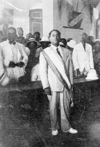 G. Monnerville est proclamé député de la Guyane dans la salle de la Mairie de Cayenne - 1932
