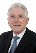 Photo de M. Michel BÉCOT, ancien sénateur 