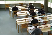 Enseignement français à l'étranger