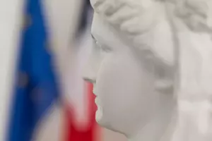 Marianne et drapeau français