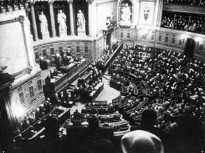 Séance inaugurale de l'Assemblée consultative provisoire - Mémorial Leclerc / Musée  Jean Moulin/Ville de Paris