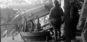 ECPAD - SPA 10 W 673 - Saint-Jean d'Ormont - batterie de 155 mm court sur affût truck. - 09/03/1917 - Ridel, Jacques