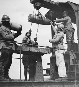 ECPAD - SPA 13 BO 709 - Châlons-sur-Vesle, pièce de 274 mm, l'obus. - 14/04/1917 - Boulay, Maurice