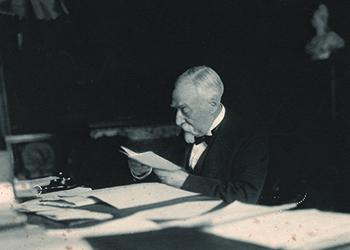 Portrait d'Émile Combes, sd Archives municipales de Pons.