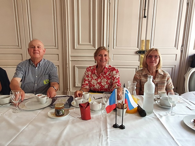 Groupe FranceSlovénieAccueil de S. Exc. Mme Meta BOLE, ambassadrice
