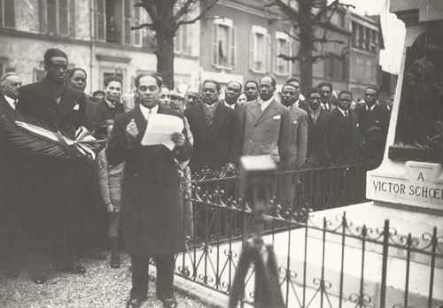 Societe des Amis du President Gaston Monnerville - houilles_1934 - inauguration buste V. Schoelcher - photo Charles Baudard