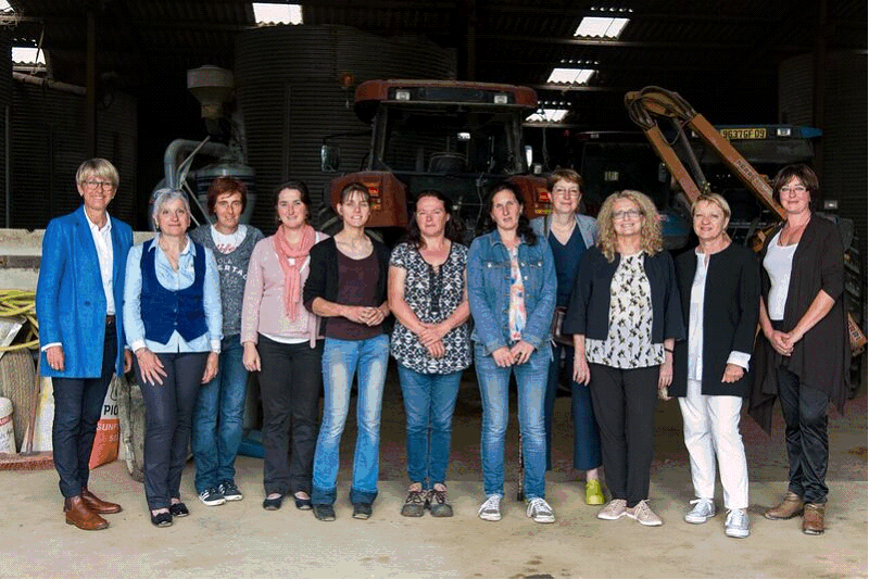 Jeunes Agriculteurs Lozere - Dans le cadre d'une animation avec des enfants  début avril, les Jeunes Agriculteurs Lozere recherchent des petits pots en  verre (type pots pour bébé) avec si possible le